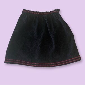 NWT Zara Girls Elegant Black Jacquard Skirt
with Red Accents